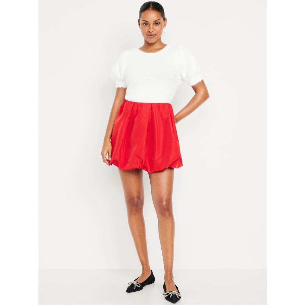 Old Navy Amaryllis Red Taffeta Bubble Mini Skirt - Picture 2 of 12